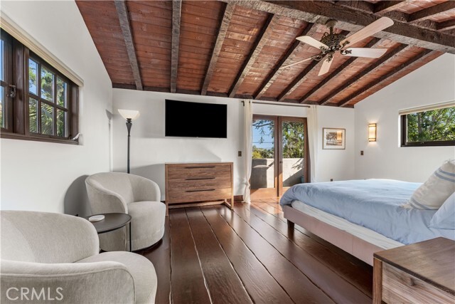 Building Photo - 1481 Santa Cruz St