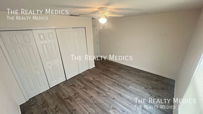 Building Photo - 2498 Cogan Dr