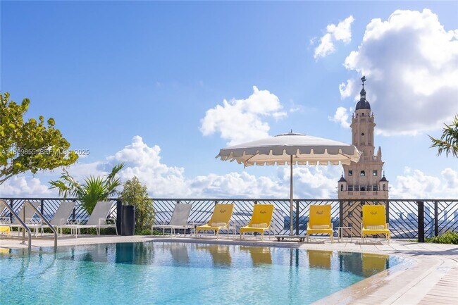 Building Photo - 159 NE 6th St