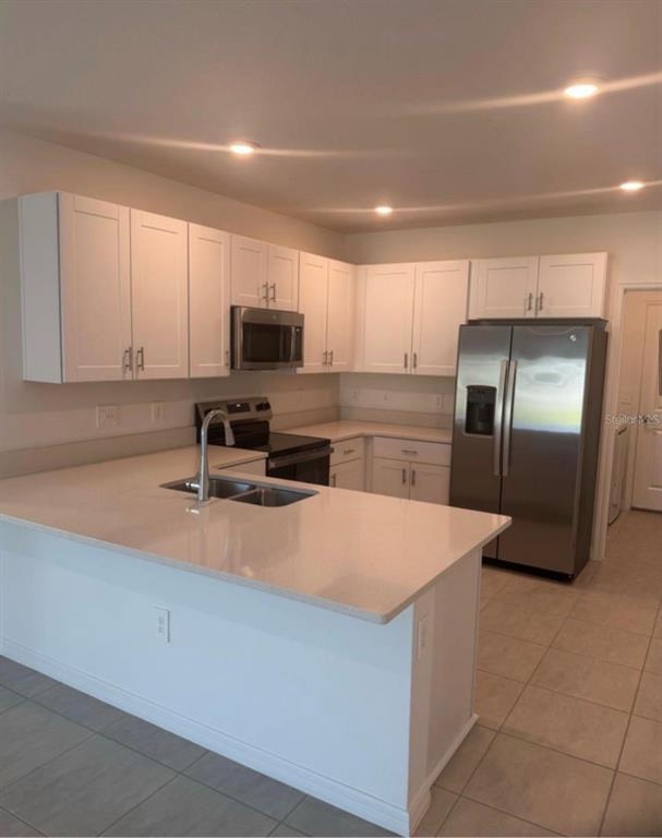 Building Photo - 208 Acorn Rd