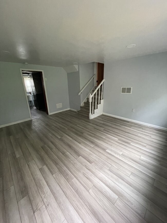 Building Photo - 109 Sypherd Dr