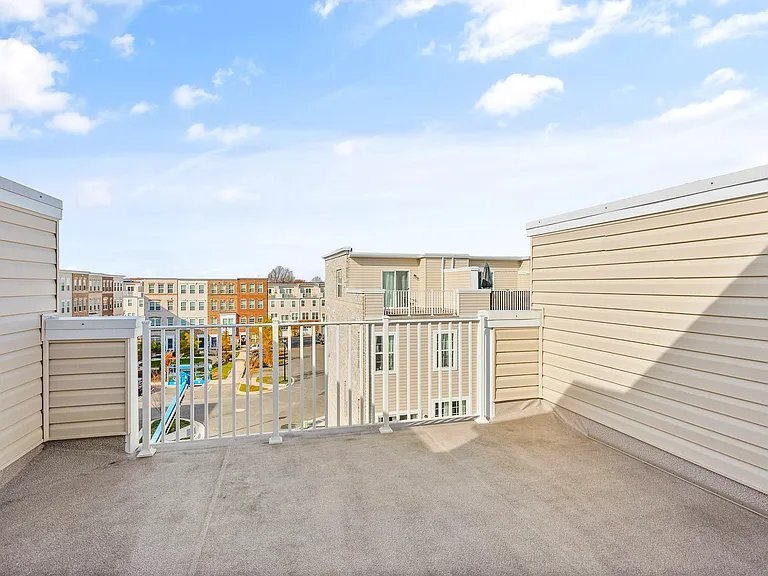 Building Photo - 9614 Weshire Dr