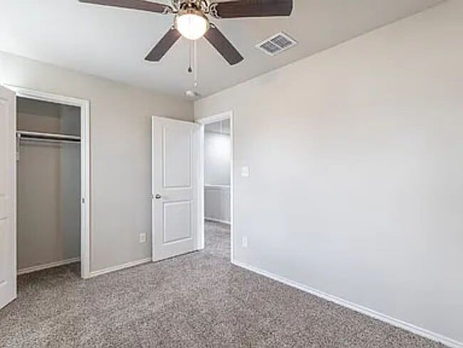 Building Photo - **Discover Elevated Living at Hunters Ranch!**