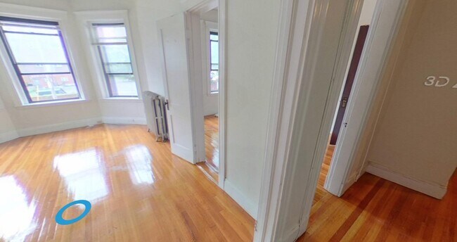 Building Photo - 17-19 Washington St. Unit 114