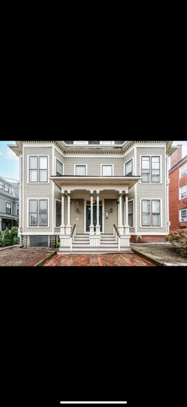 Building Photo - 101 State St