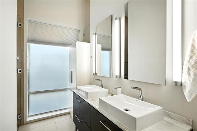 Building Photo - 2325 Rusk Pl