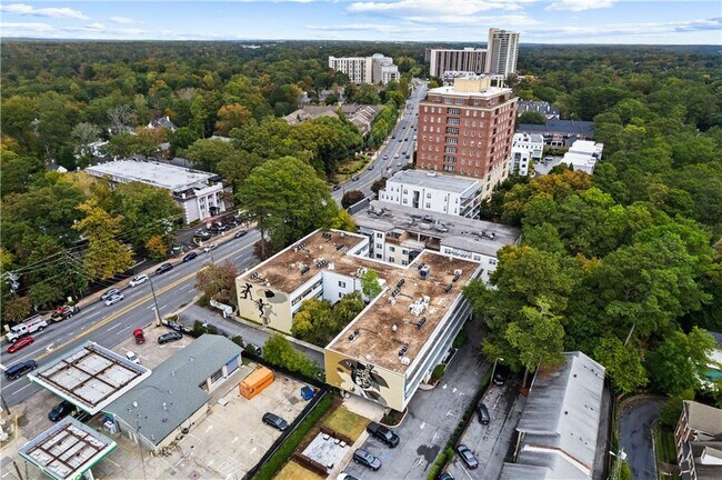 Building Photo - 3645 Peachtree Rd NE