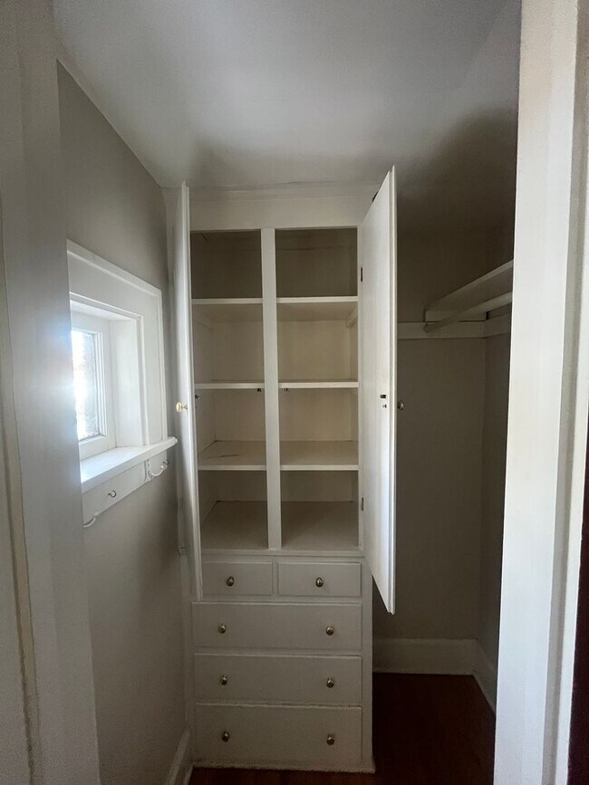 Building Photo - 459 Winton Rd