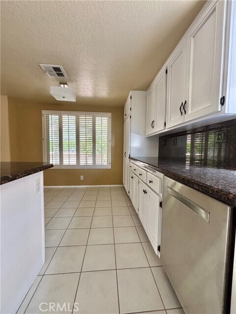Building Photo - 1834 Berryhill Dr
