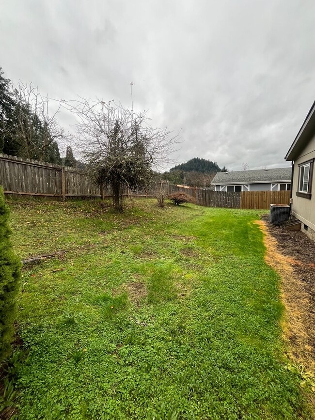 Building Photo - 3-Bedroom 2-Bathroom home in Thurston