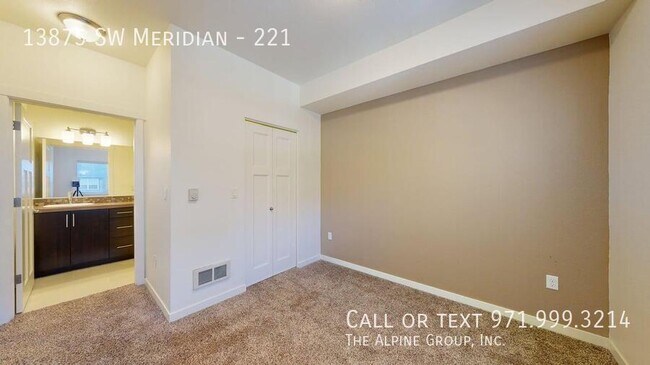 Building Photo - 13875 SW Meridian-221