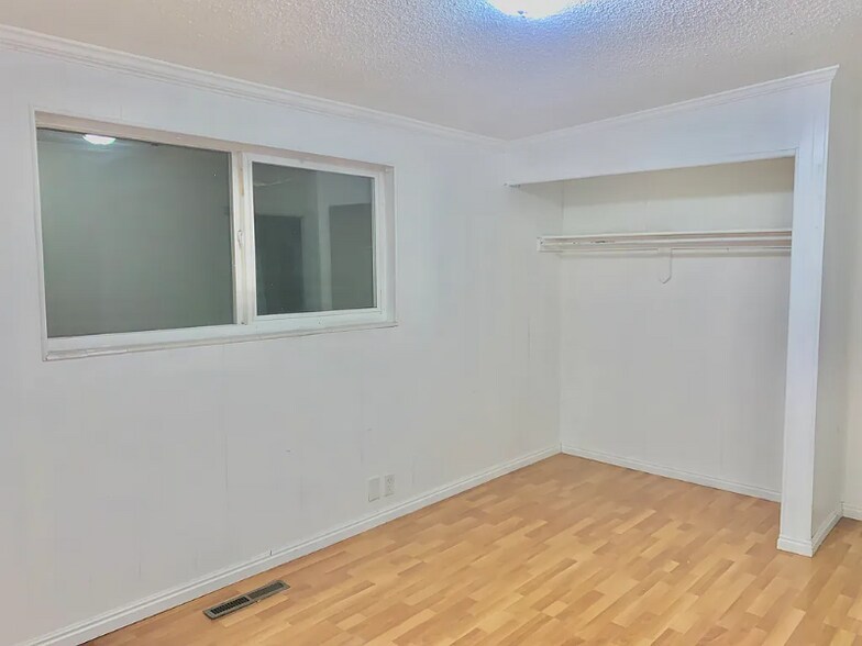 Building Photo - 3670 S 4265 W