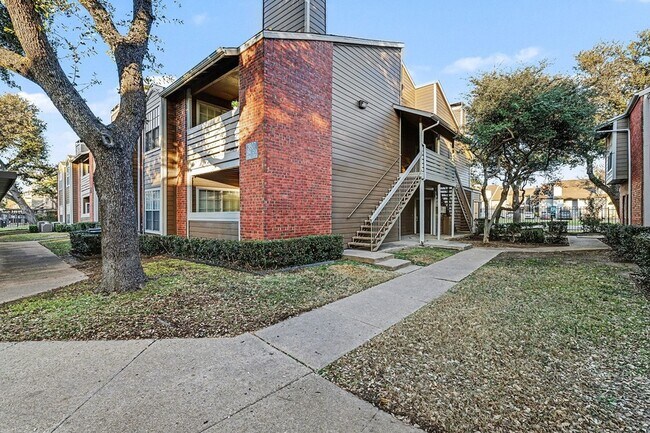 Building Photo - 3615 W Northgate Dr