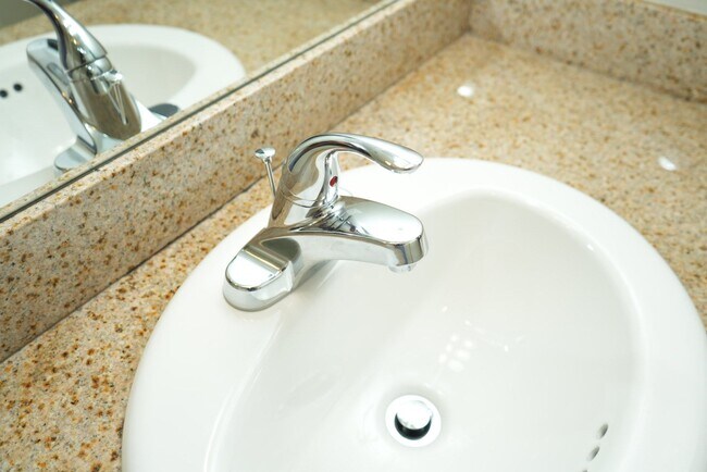 Building Photo - 745 Walker Square