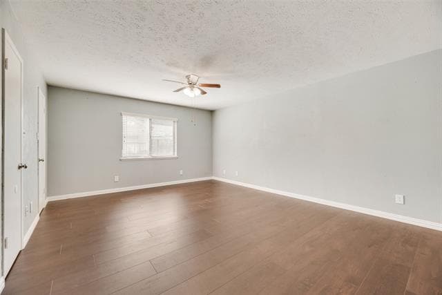 Building Photo - 2221 Marble Falls Dr