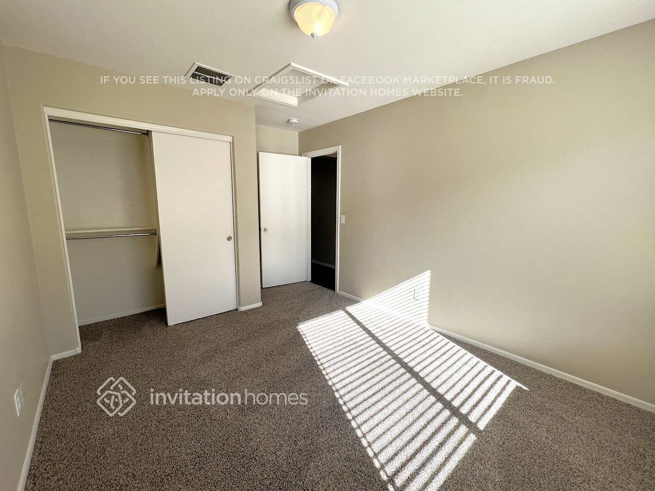 Building Photo - 19464 N Smith Dr