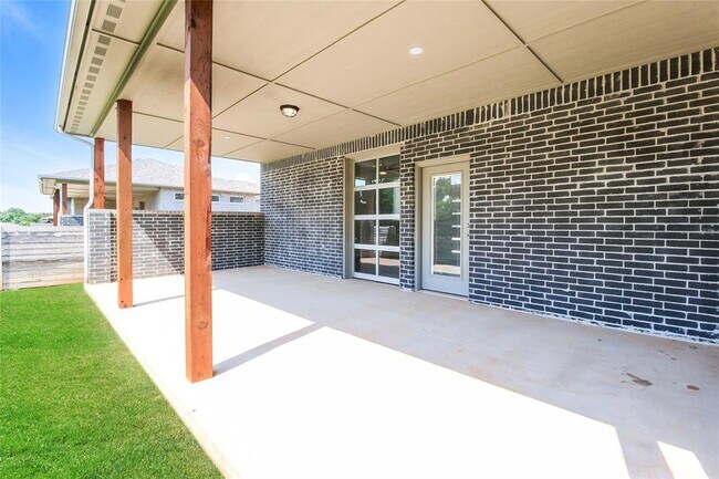 Building Photo - 11319 Paradise Out Ln