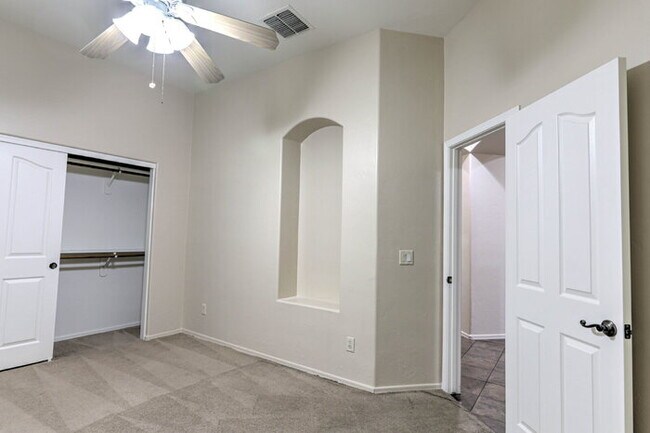 Building Photo - Rancho Sahuarita Gated Community