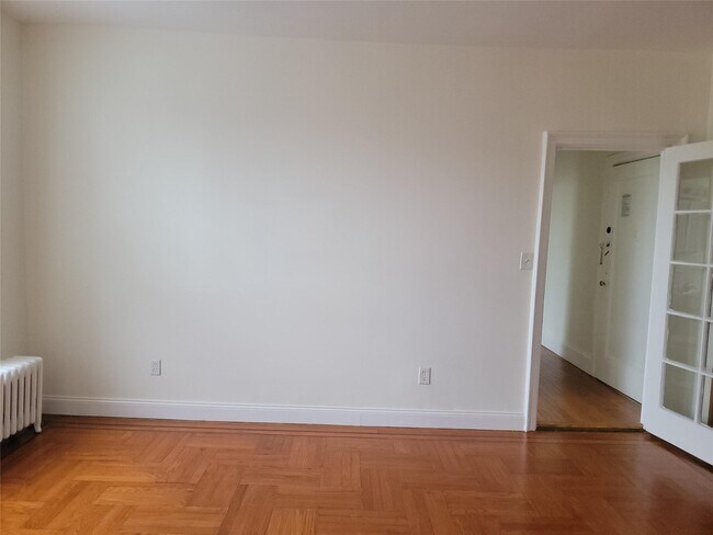 Building Photo - 35-06-35169 169th St