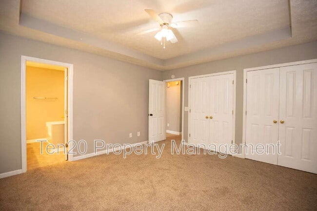 Building Photo - 5015 Hidden Hills Ct