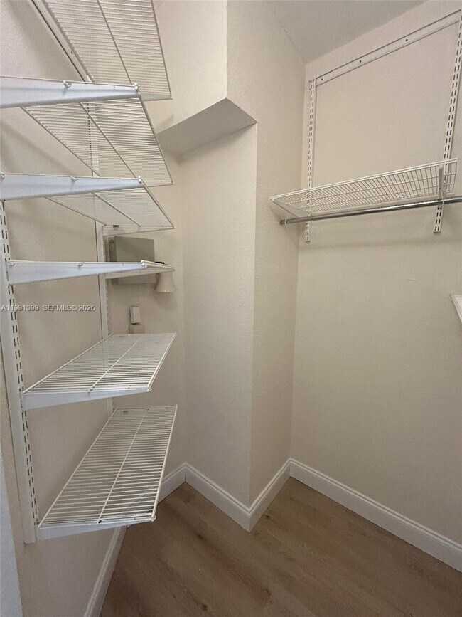 Building Photo - 12515 SW 124th Path