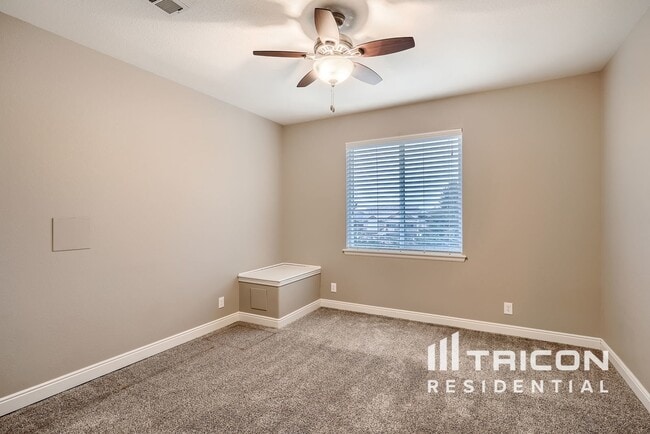 Building Photo - 14035 Hillrose Dr