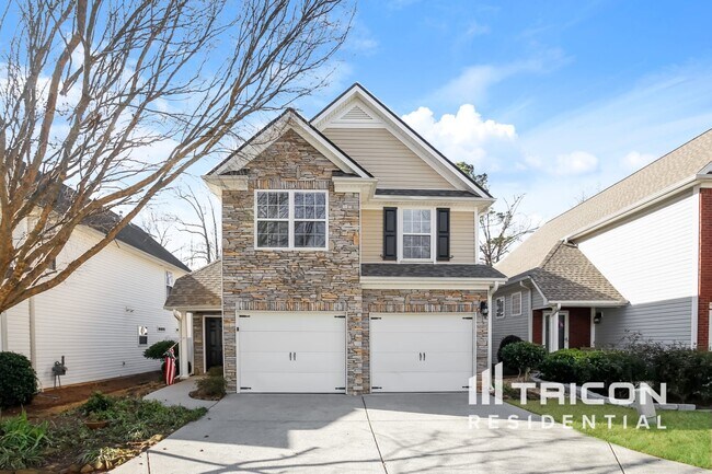 Primary Photo - 409 Highland Falls Dr
