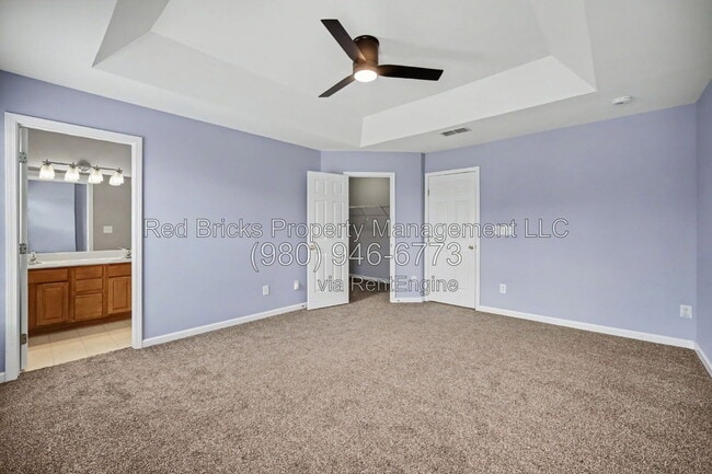 Building Photo - 15764 Castle Watch Ave
