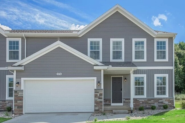 Primary Photo - Newer Home for Lease in Richland