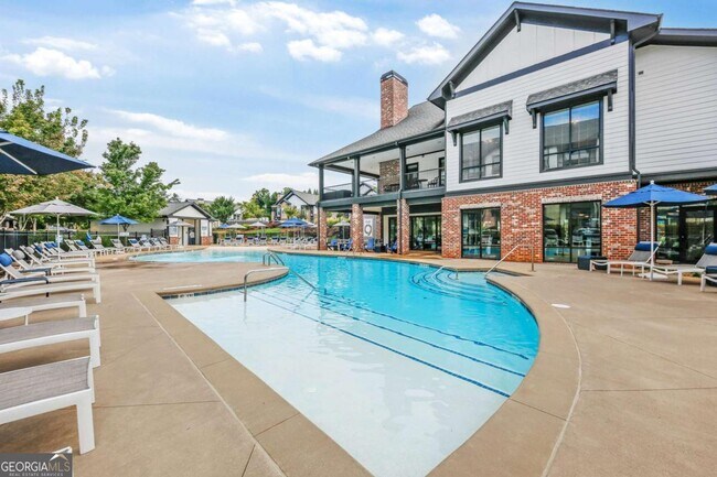 Building Photo - 800 Milwood St