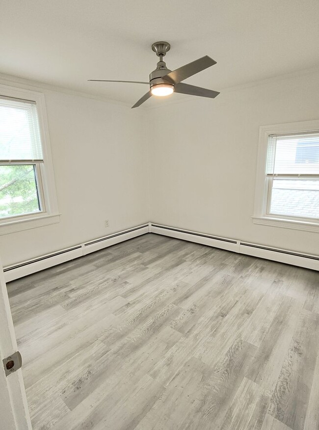 Building Photo - ****Exclusive – East Side Three Bed Condo-...