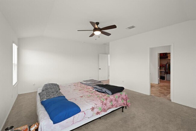 Building Photo - 538 Thunder Valley Trl