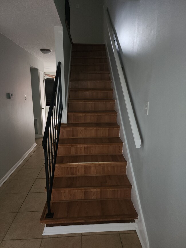 Staircase - 4216 Arbor Ct