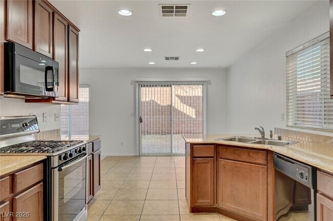 Building Photo - 9947 Corbridge St