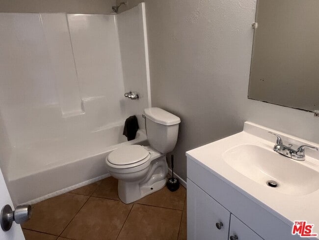 Building Photo - 26416 S San Jacinto St