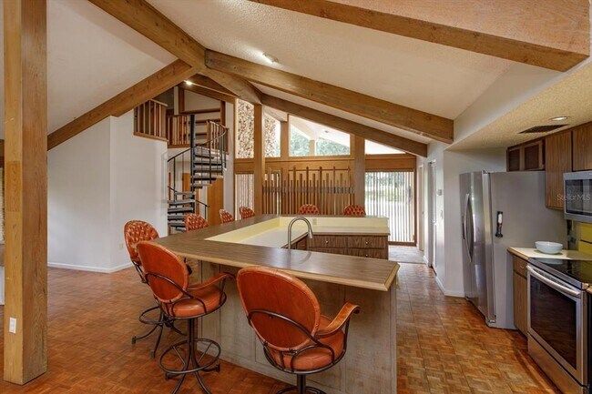 Building Photo - 8728 FL-33