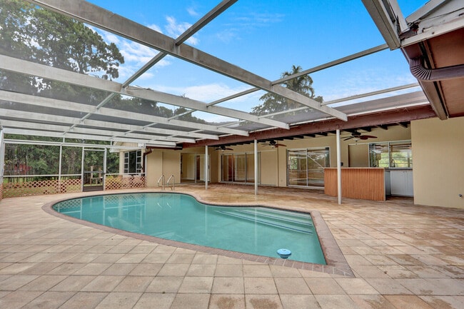 Building Photo - 4529 Square Lake Dr