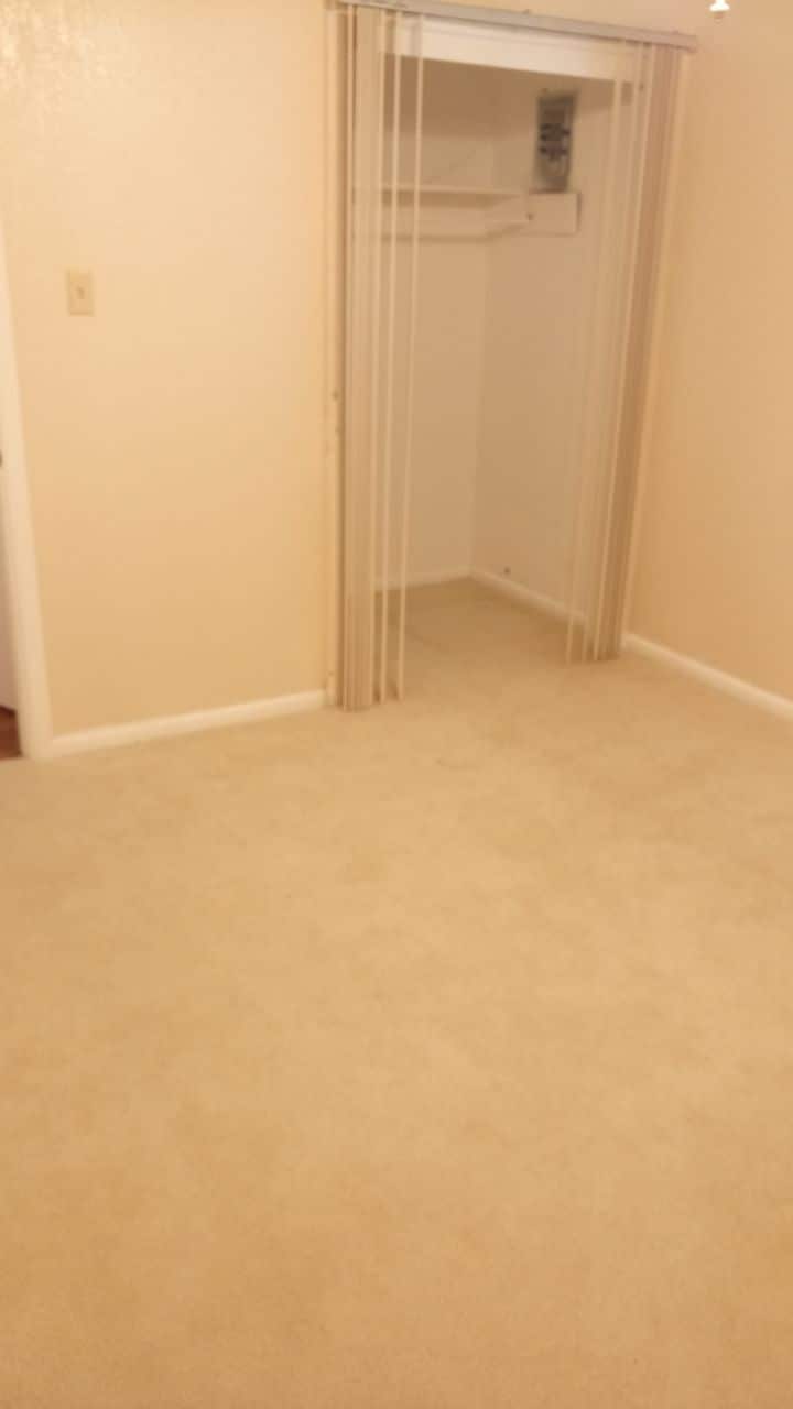 Building Photo - 210 W 14th St