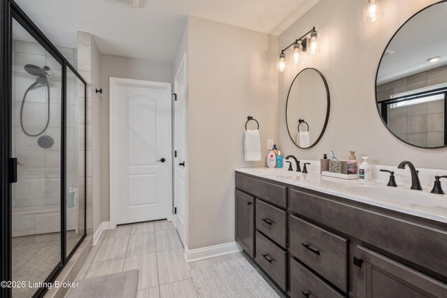 Building Photo - 211 Education Wy