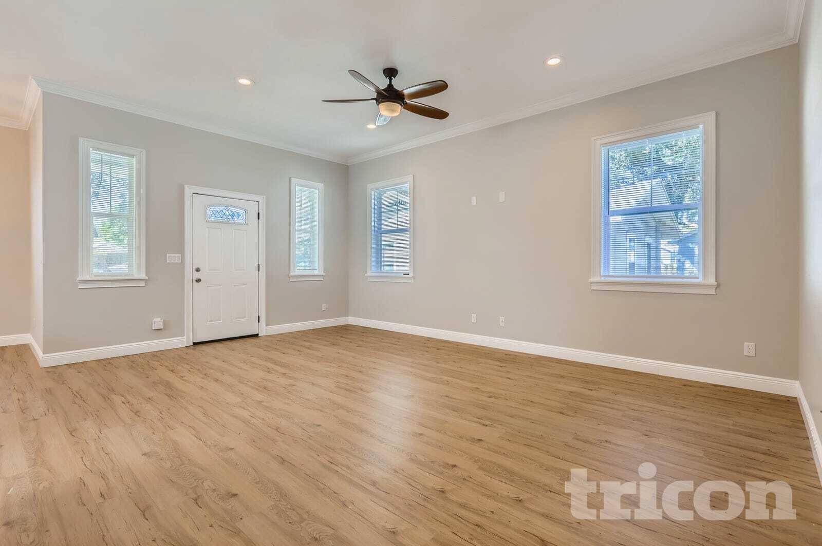 Building Photo - 7703 N Huntley Ave