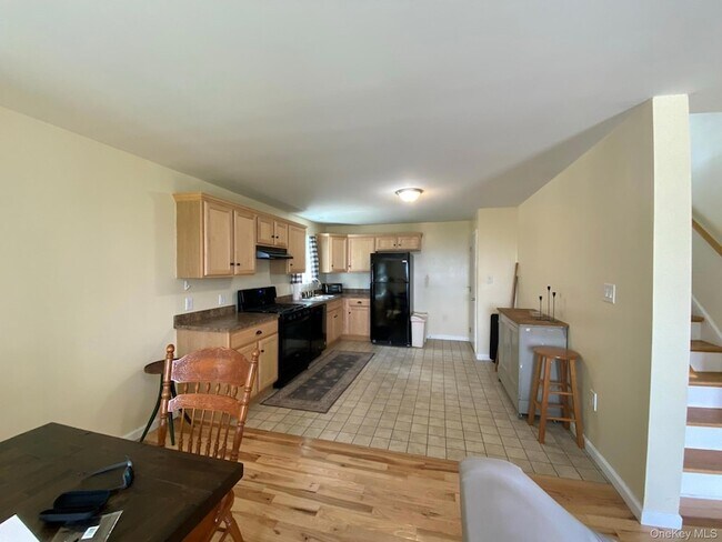 Building Photo - 641 Smithfield Rd