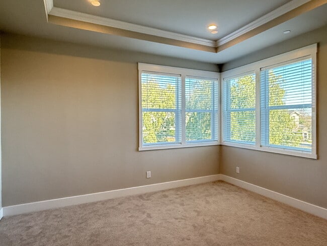 Building Photo - Stunning Hidden Gem with High-End Finishes in Novato