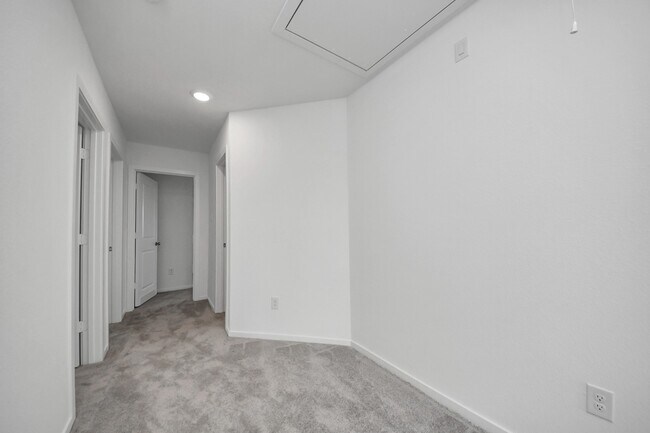 Building Photo - 6415 Geyser Starish Dr
