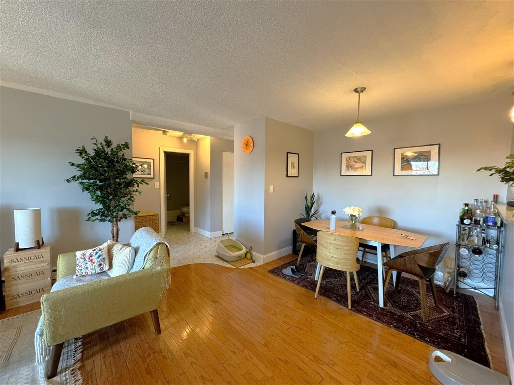 Building Photo - 47 Mystic St