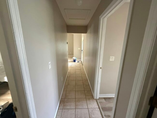 Building Photo - 6487 Orduna Dr