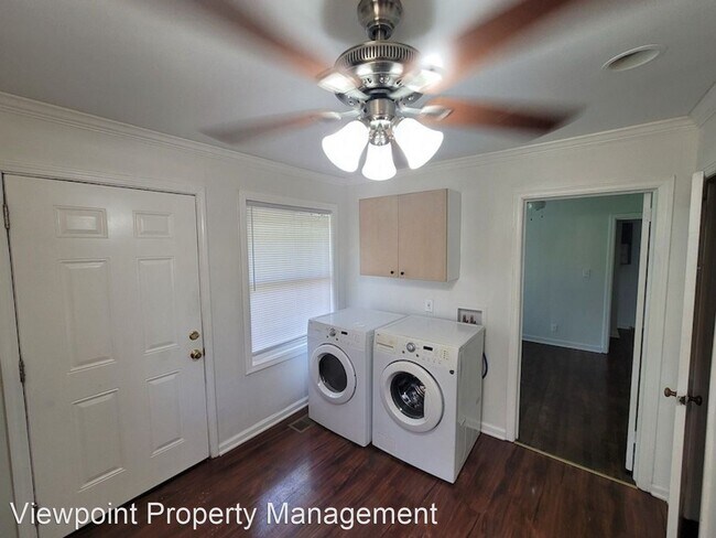 Building Photo - 3 br, 1 bath House - 2092 Delowe Dr