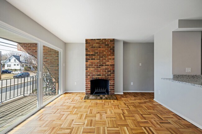 Building Photo - 5900 Patterson Ave