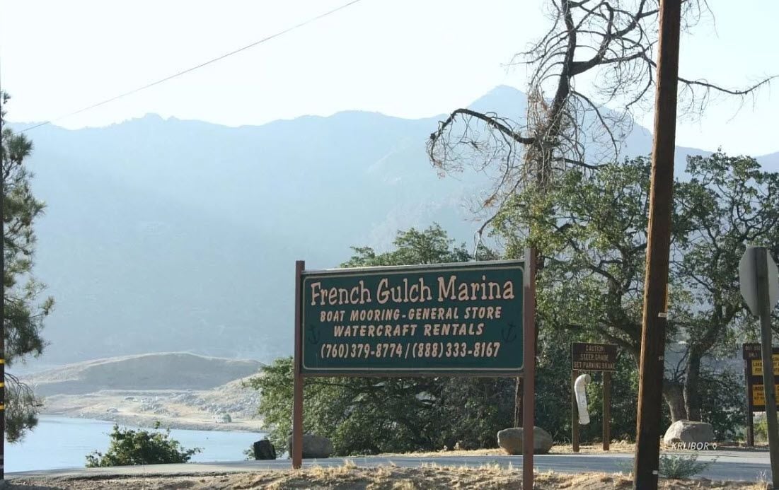 Building Photo - 121 Larch Ct