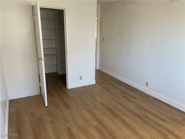 Building Photo - 2198 Capistrano Ave