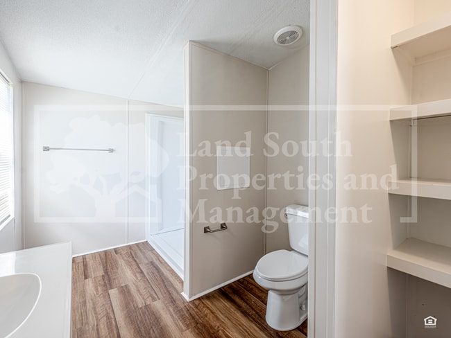 Building Photo - 5115 Rock Dove Loop